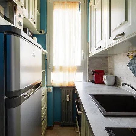 Apartamento Roomy With Balcony! *